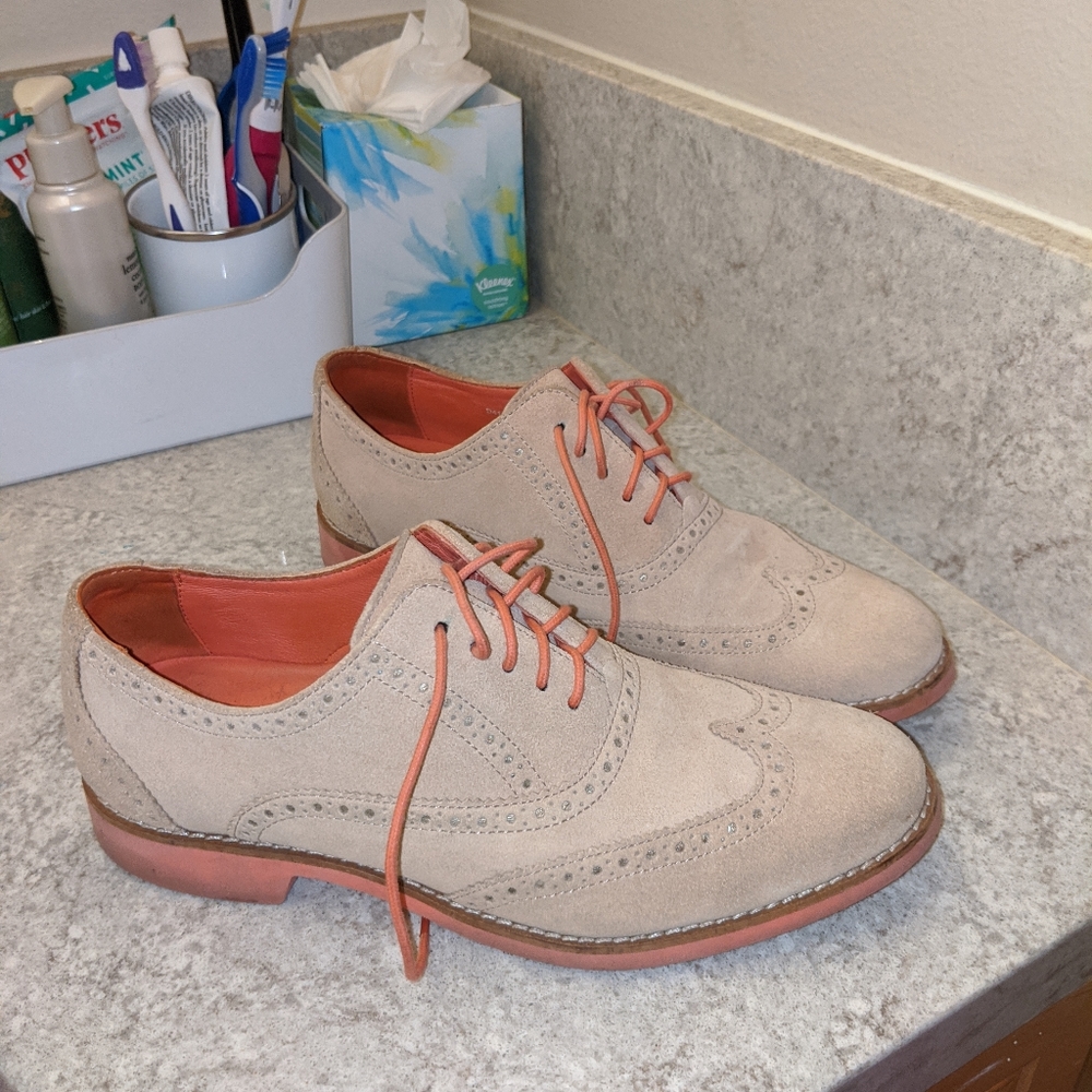 Cole Haan beige and coral oxfords Size 8